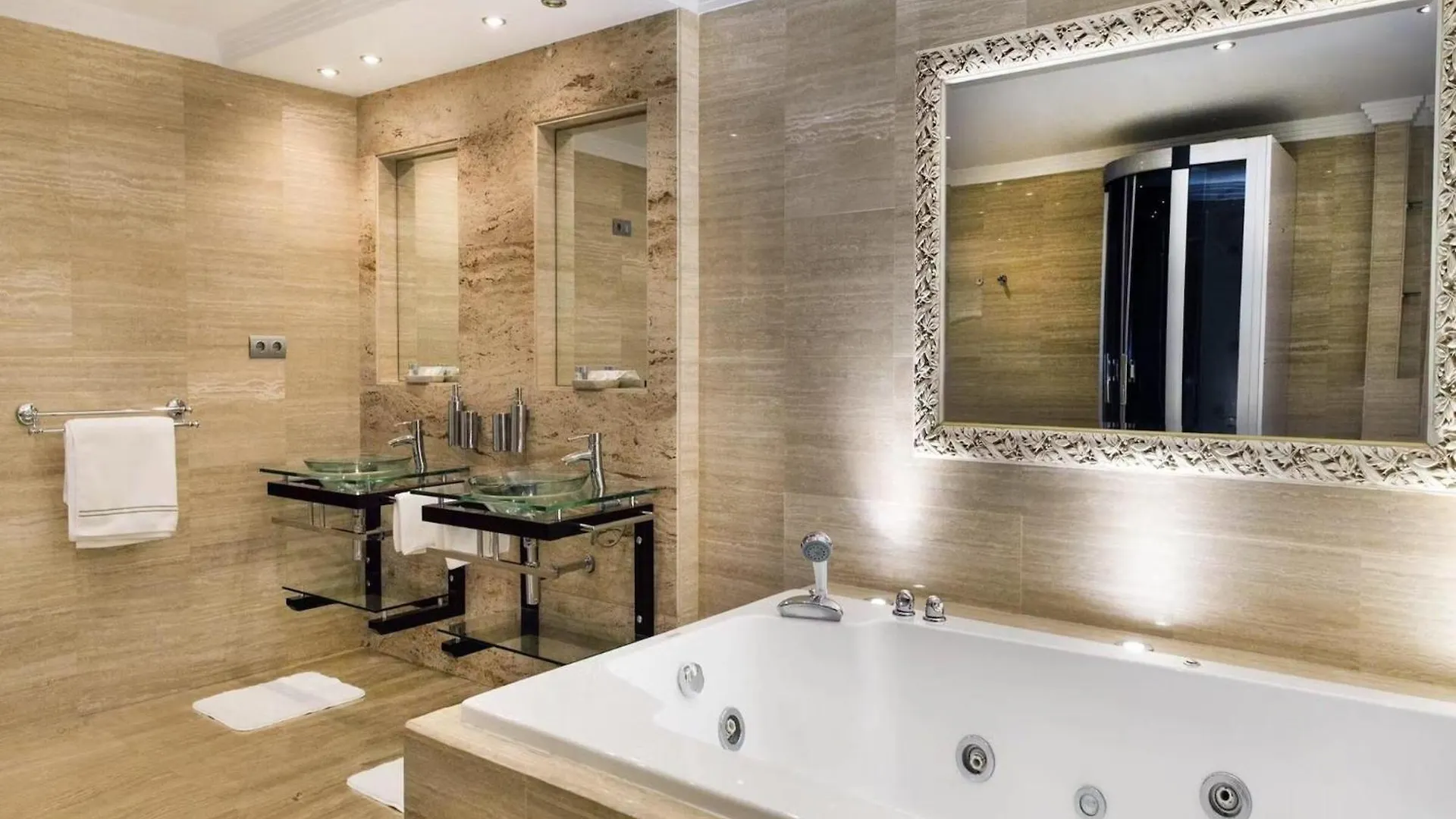 Modern Versace-Themed Villa Marbella