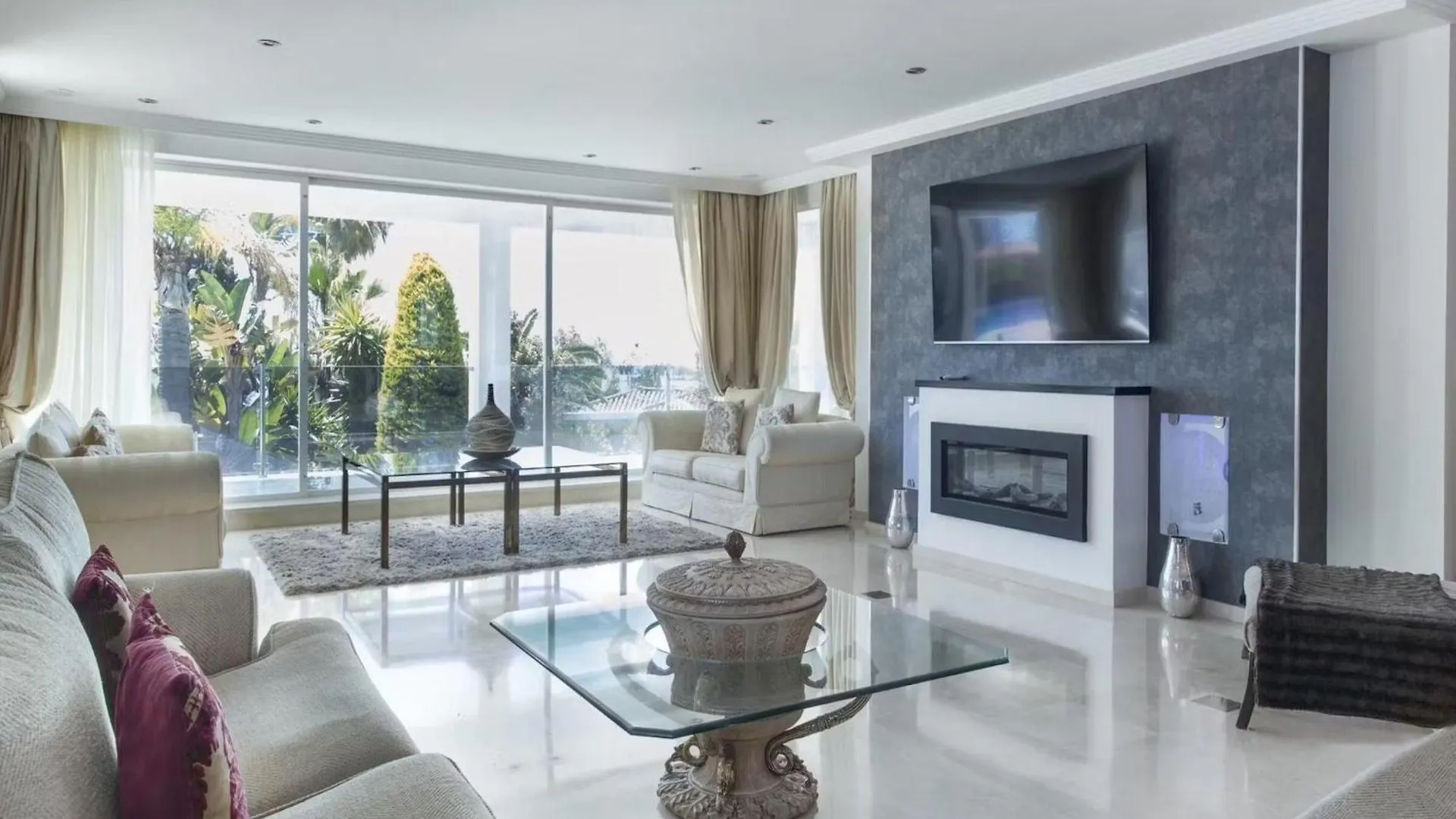 Modern Versace-Themed Villa Marbella