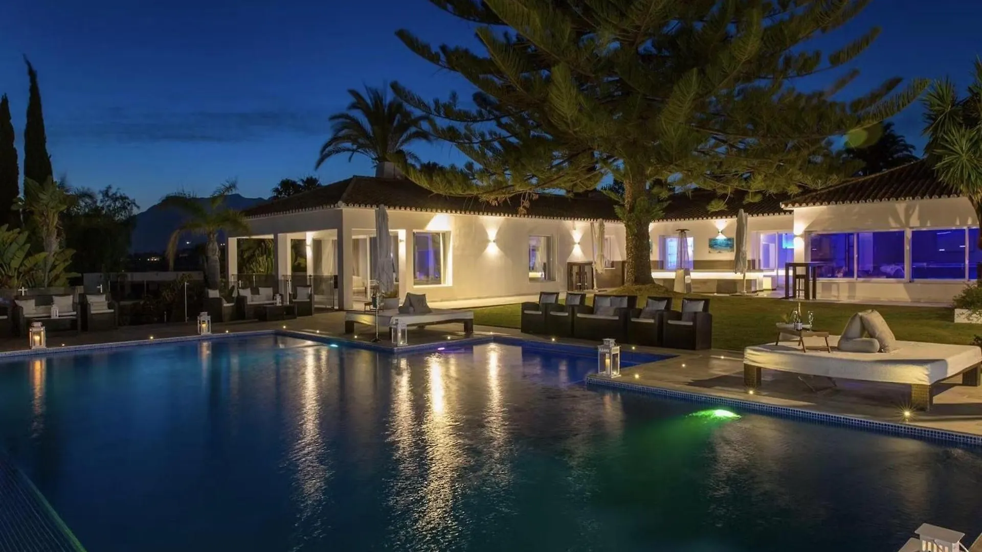 Modern Versace-Themed Villa Marbella